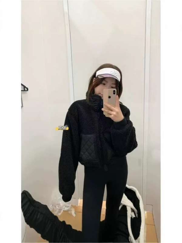 现货ALOANGT秋冬女士羊羔毛连帽短外套保暖运动休闲立领拉链夹克|undefined