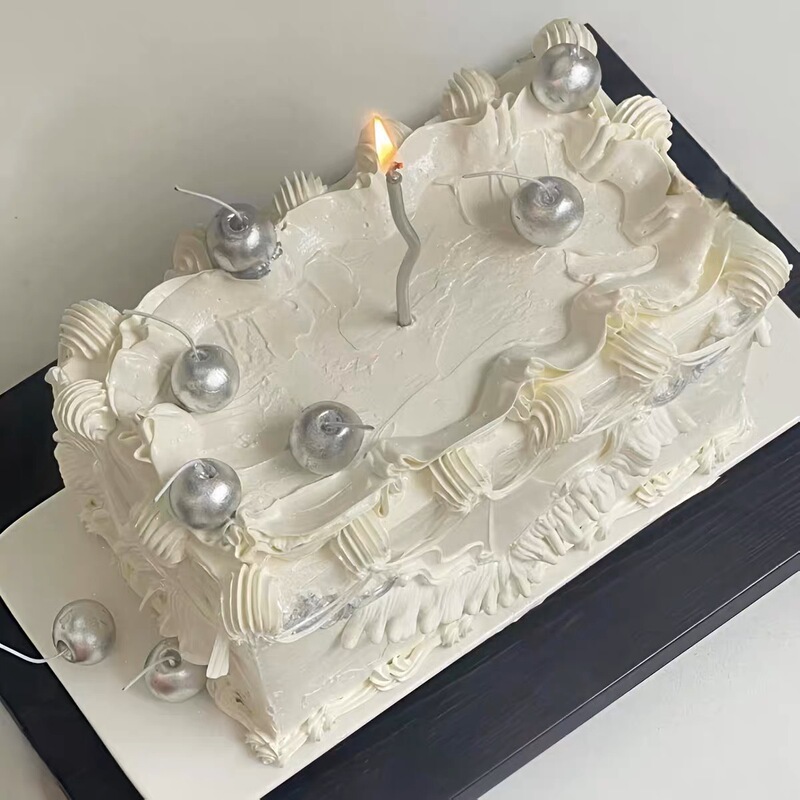 Trendy Minimalist Korean-Style Gold and Silver Cherry Candle Cake Decoration Plug-In for Birthday Party Baking Dessert Decoration Trendy Minimalist Korean-Style Gold and Silver Cherry Candle Cake Decoration Plug-In for Birthday Party Baking Dessert Decoration