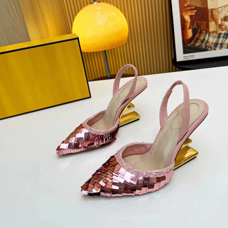 Catwalk Shoes 2024 New Sequined High-definition European and American Pointed Toe Fashion Elegant Side Empty Clothing with Colorful High Heels Catwalk Shoes 2024 New Sequined High-definition European and American Pointed Toe Fashion Elegant Side Empty Clothing with Colorful High Heels