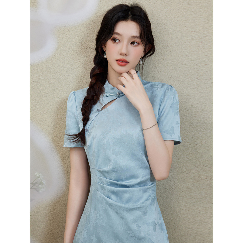 Blue New Chinese-Style Qipao Elegant Dress for Women, Summer 2026 New Model, High-End National Style Improved Short-Sleeve Long Dress Blue New Chinese-Style Qipao Elegant Dress for Women, Summer 2026 New Model, High-End National Style Improved Short-Sleeve Long Dress