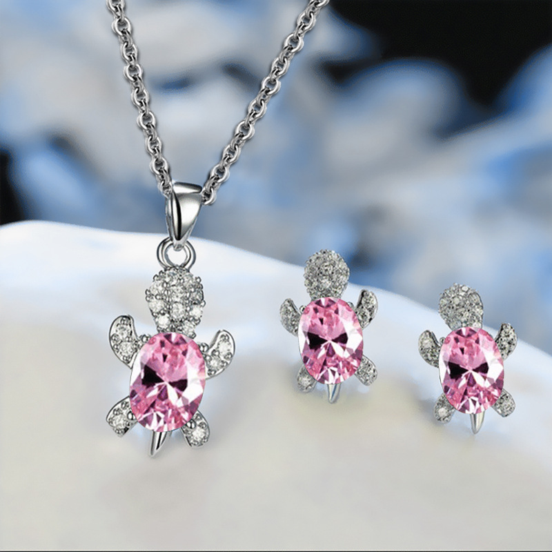Yunjin europeo y americano Venta caliente moda nicho diseño tortuga pendientes collar traje animal femenino serie joyería al por mayor