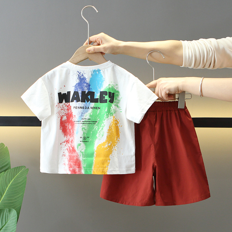 7854 traje de verano para niños 2025 nuevo estilo fresco y guapo ropa de verano para bebés de dos piezas de manga corta de moda para niños