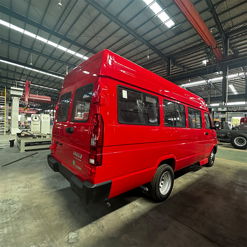 Transfronterizos para IVECO de transporte de personal de patrulla forestal de transporte de personal de emergencia de desastres naturales