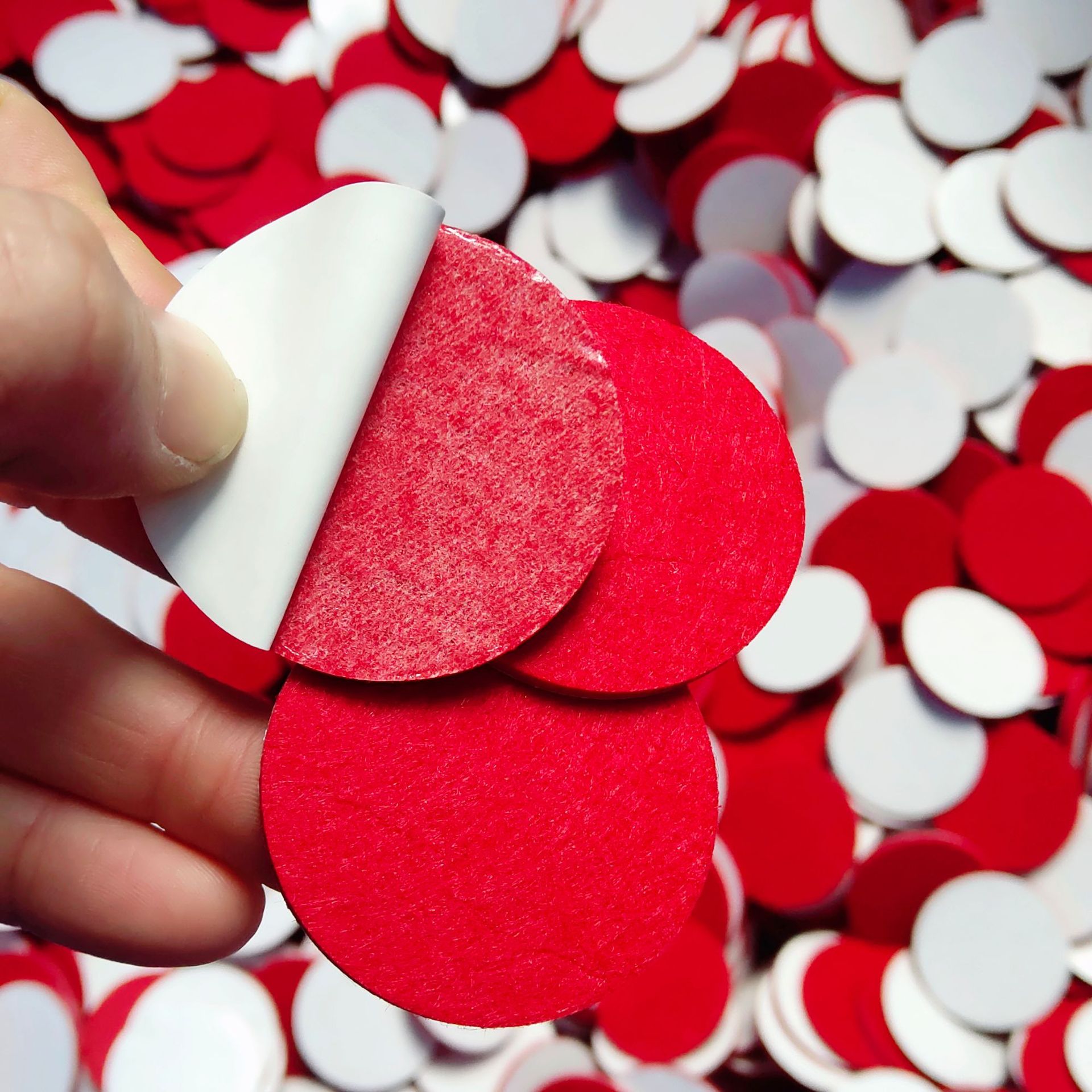 红色毛毡垫 红色无纺布垫 装饰红色配件