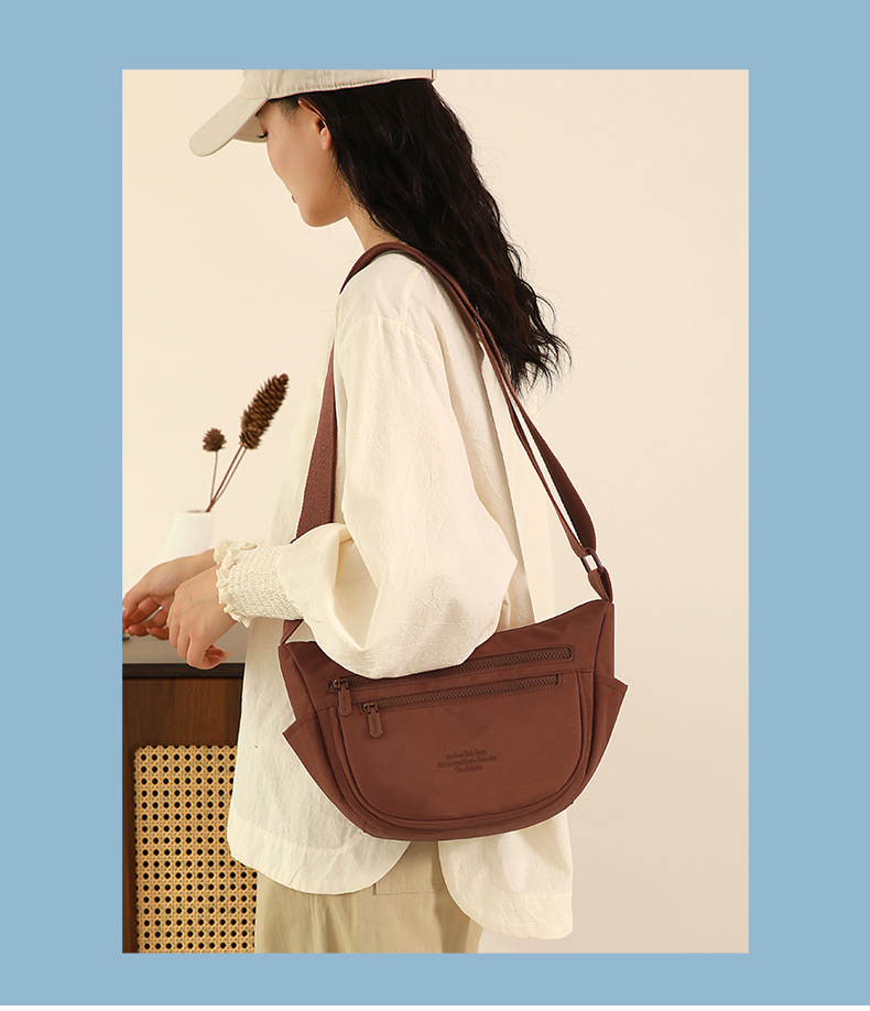 Colorful Fox multi-pocket Dumpling Bag, water-resistant large-capacity single-shoulder bag, new outdoor crossbody bag for men and women undefined