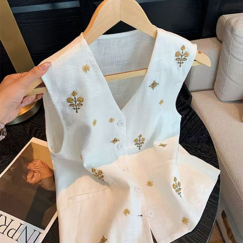 French Embroider V-Neck Imitation Linen Sleeveless Vest 2026 Summer New Style Fashionable and Age-Reducing Vest A4540