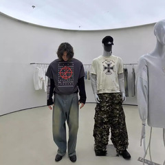 即墨Grailz G/R偽の2つのつなぎ合わせ水洗い個性トーテムアルファベットプリント純綿長袖プルオーバー