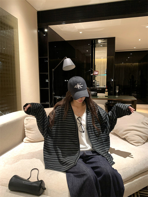 2025新款慵懒风条纹长袖外套女装秋季复古盐系宽松单排扣开衫上衣|undefined