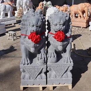 ʯ�{��һ���h������ʯ���ÿ��Tʯ��С�{��Ĺǰ��Ժ�e�����T�ڔ[��