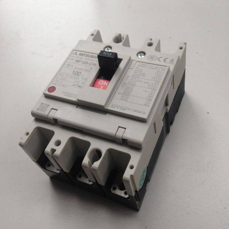 日本三菱塑壳断路器 NF-50-CP NF-50CP 3P 30A 40A 50A