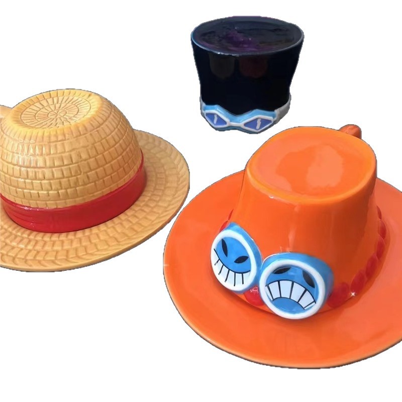 Uno de los piratas perímetro luffy sombrero taza coleccionista ASL sombrero dibujos animados taza de cerámica doméstica decoración de escritorio creativa