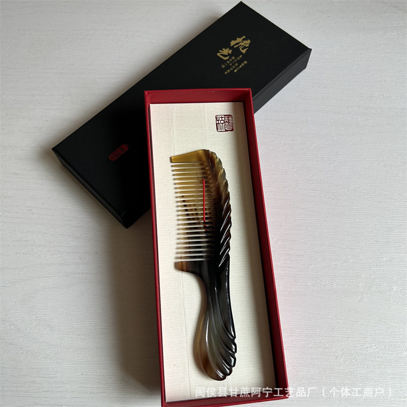 Hand Carved Horn Meridian Comb Long Handle Gift Box Holiday Business Gift specifications
