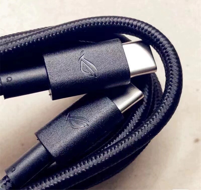 Applicable to ASUS ROG3 5 rog6 rog7 Original Double C Data Cable Fast Charging Eye Home Mobile Phone Charging Cable