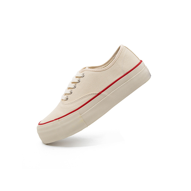 Paksupohjaiset hengittävät kankaat, joissa on korotettu korkeus. 2024, uudet pienet valkoiset miesten matalat ja trendikkäät lautakengät, japanilaiset._voghion.com