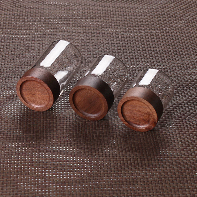 55*60mm--90ml [[screw wooden lid]