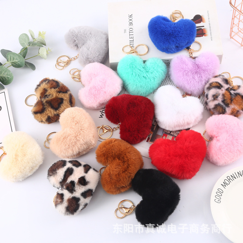 Fashion Plush Heart Keychain Pendant Peach Heart Fur Ball Jewelry Bag Pendant Manufacturer Wholesale