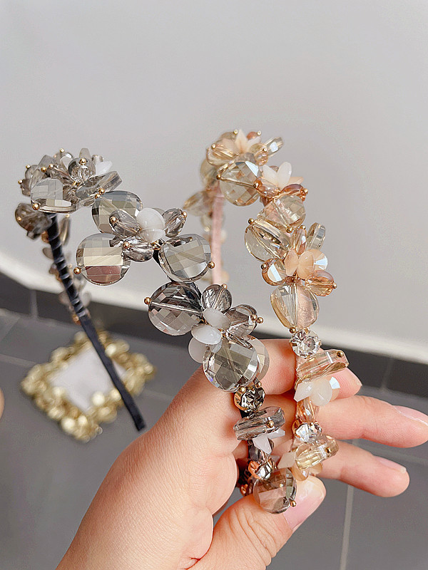 New Korean Retro Winding Transparent Rhinestone Flower Headband display picture 2