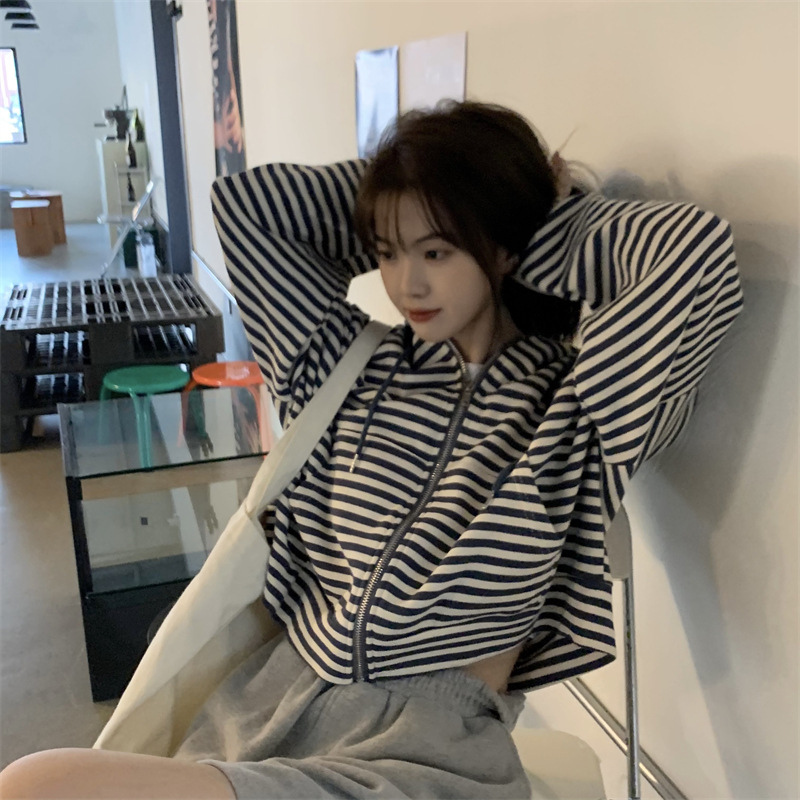 455g Weight Long Sleeve Sleeve Length Zipper Placket Type Polyester Fabric Type Short Top Length Hoodie Tops Type Casual, Daily Occasion Hooded Neckline Regular Fit Fit Type Stripe Pattern Spring, Autumn Season Women's Gender Casual, Streetwear Style Women's Casual Streetwear Stripe Zipper Hoodie 10