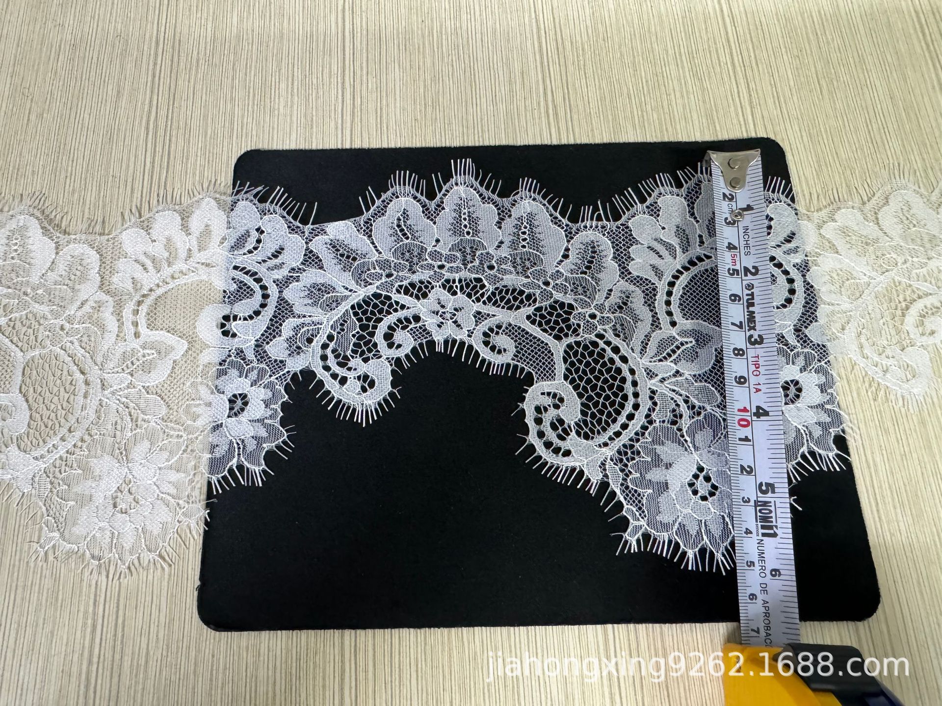 화이트 J014 # 一条3米