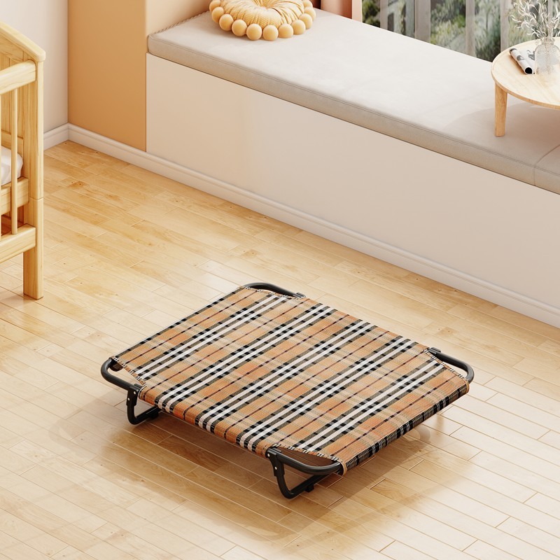 La cama simple para perros de compañía está a prueba de humedad del suelo y la cama universal para perros en todas las estaciones se puede desmontar y lavar la cama plegable para mascotas.