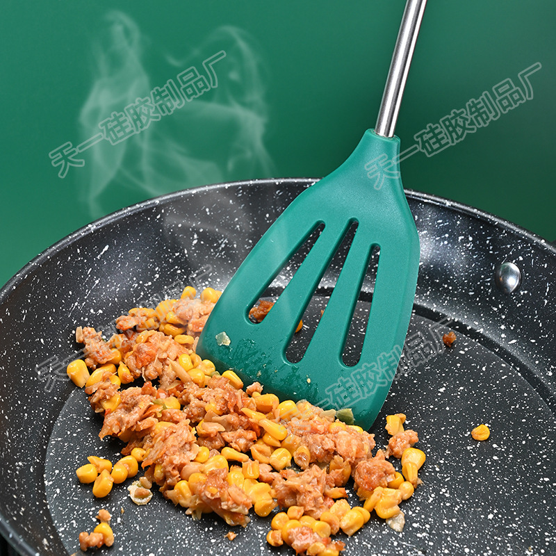 Fábrica de almacenamiento de alta temperatura cuchara de arroz de madera cuchara de arroz 6 piezas de cocina doméstica silicona 6 piezas de conjunto