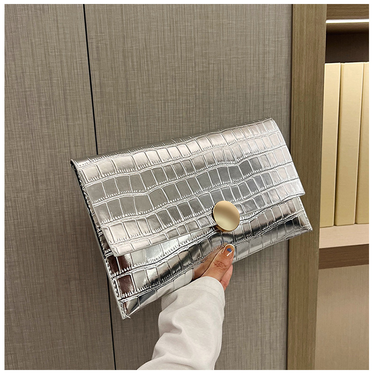 Gold Silver Black Pu Leather Solid Color Square Evening Bags display picture 3