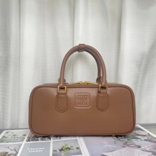 miu���ұ��g��M��С������^��ţƤ�ﶬ�¿�͹��������^��Ů��