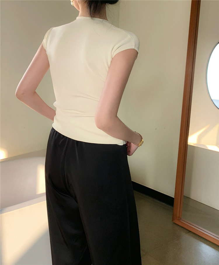 7065 Summer New Arrival French Style Retro Off-white V-neck Flying Sleeve Slim-fit Slimming Cool Breathable Short-sleeved T-shirt for Women