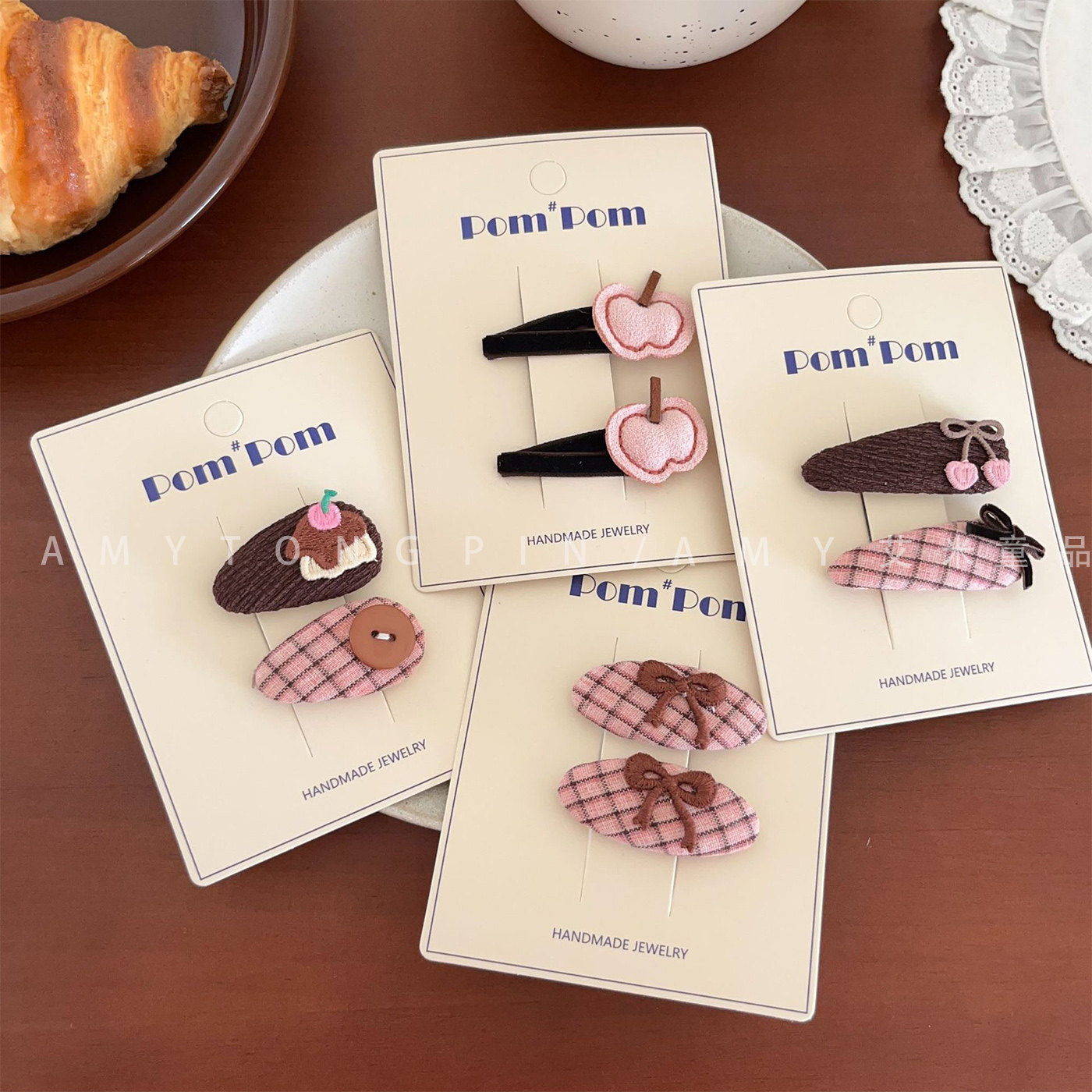 Cute Fabric Hairpin Set for Girls, Plaid Apple-Style Bangs Clip, Bb Clip, Side Clip, Children's Hair Accessories for Autumn and Winter