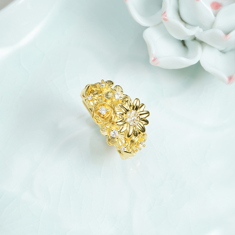 Anillo de oro de arena vietnamita retro floreciente brocado anillo de flores de bronce de lujo ligero dorado no se desvanece joyas