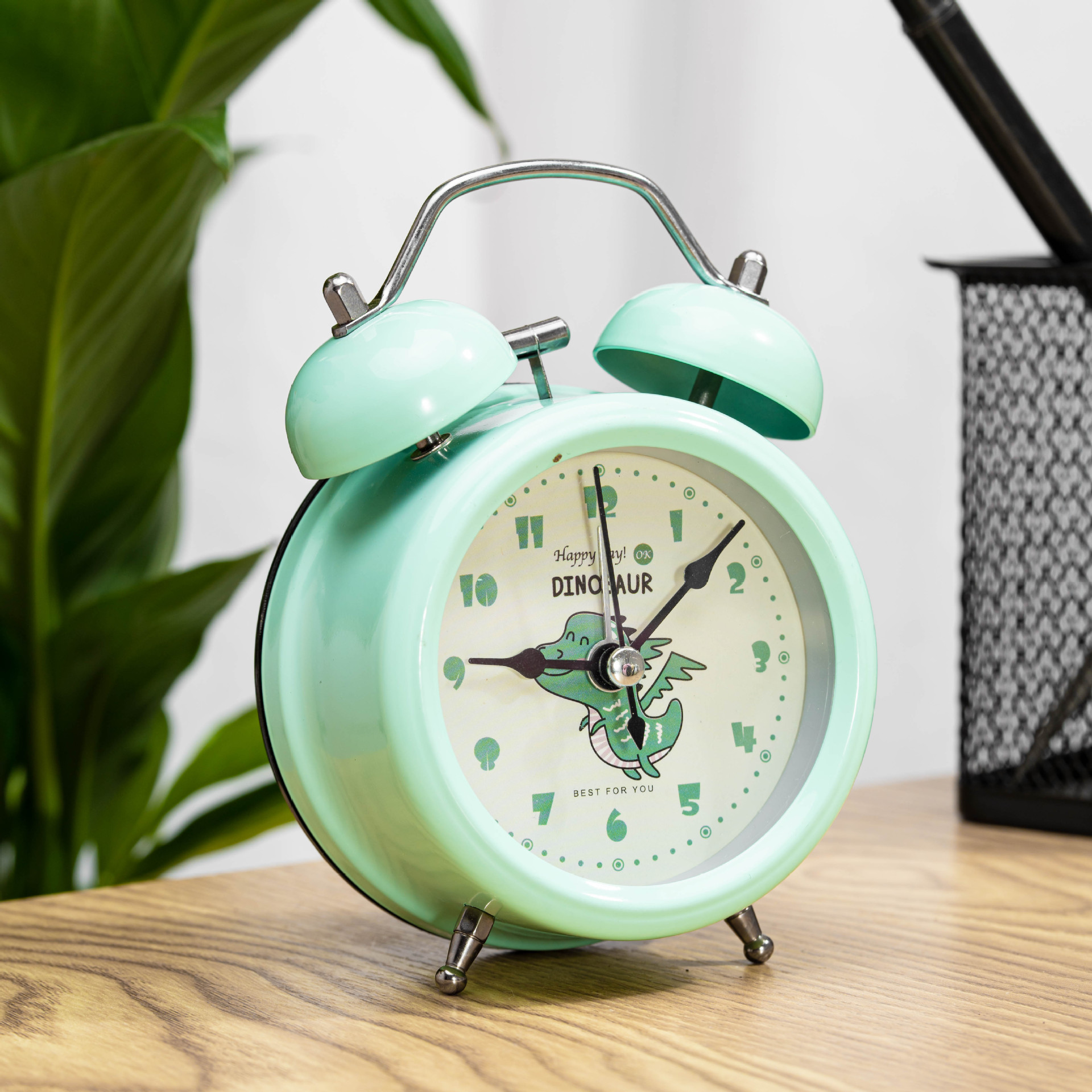 Suministro directo de fábrica 3 pulgadas reloj creativo estudiante hogar inteligente alarma reloj de noche escritorio metal decoración pequeño despertador