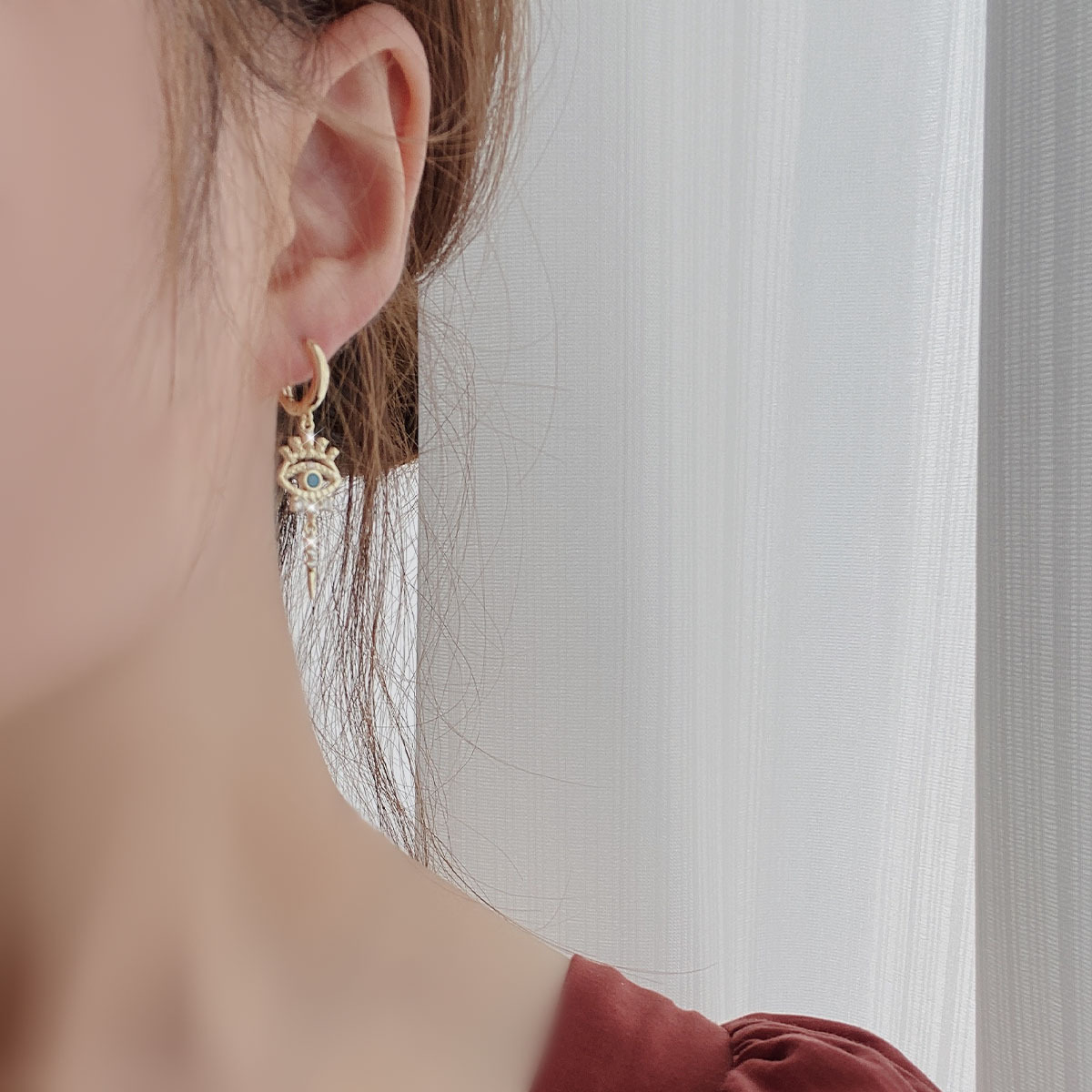 Copper Eye-shaped Hoop Earrings With Zircon For Women Jewellery_voghion.com