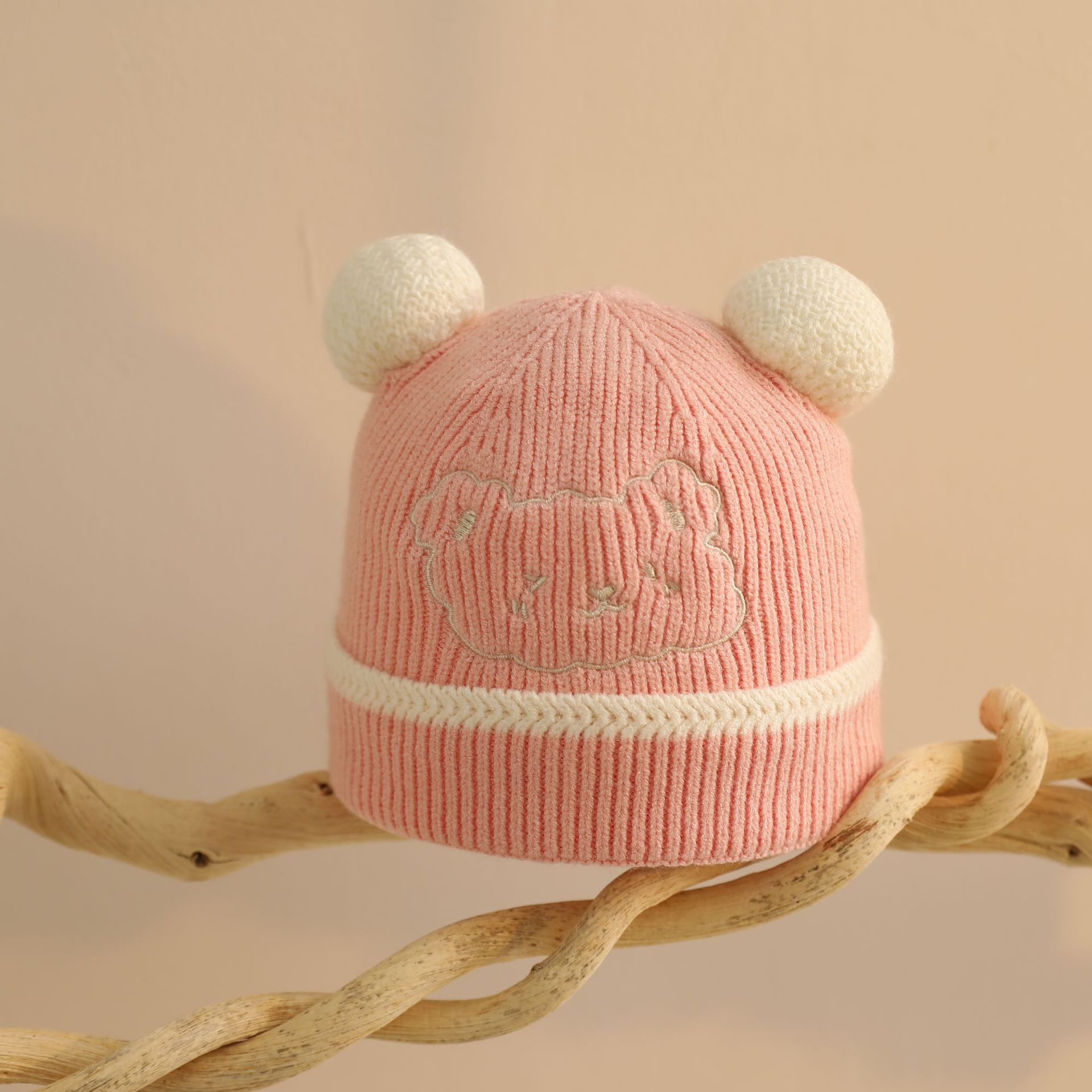 Sombreros para bebés otoño y invierno, sombreros calientes para bebés, sombreros de punto a prueba de viento de primavera y otoño, nuevos sombreros para oídos de oso