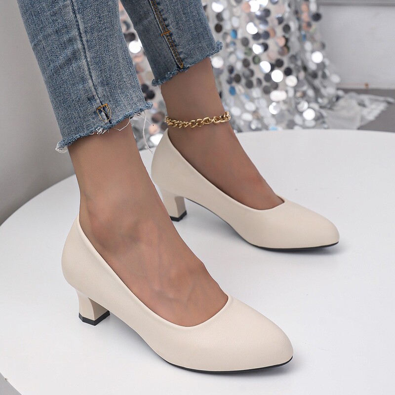2026 Spring New Style Chunky Heel Shallow Slip-On Elegant Pointed Toe High Heels for Outdoor Wear, Commuting, and Everyday Women's Shoes