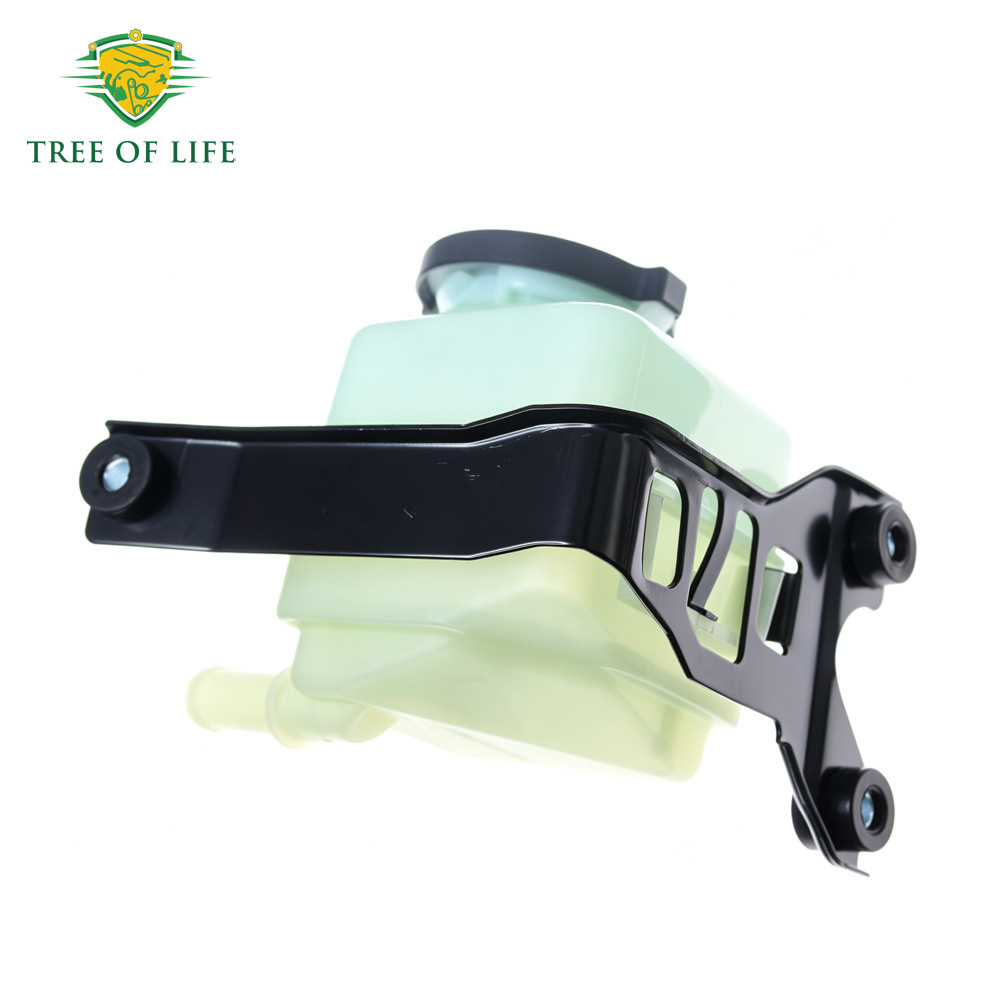 44360-48040 is suitable for the new Toyota Camry power steering oil tank with cover