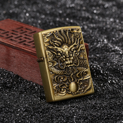 Personalized Creative Vintage Style Men's Engraved Metal Windproof Zinc Alloy Sandpaper Coal Oil Lighter Dropshipping