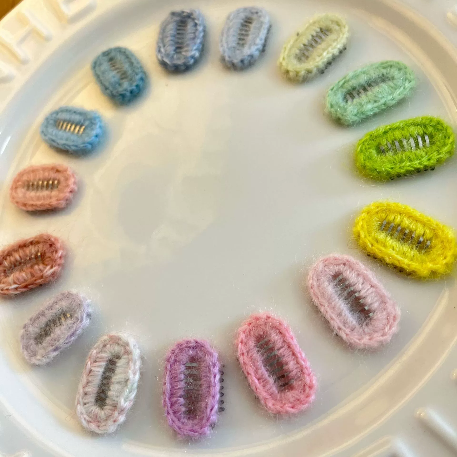 Ручной работы мохер плетет домашних животных bb-зажим мини-раздавленные заколки для волос собаки кошки милые собаки кошки осень зима Йоркшир Мальзис