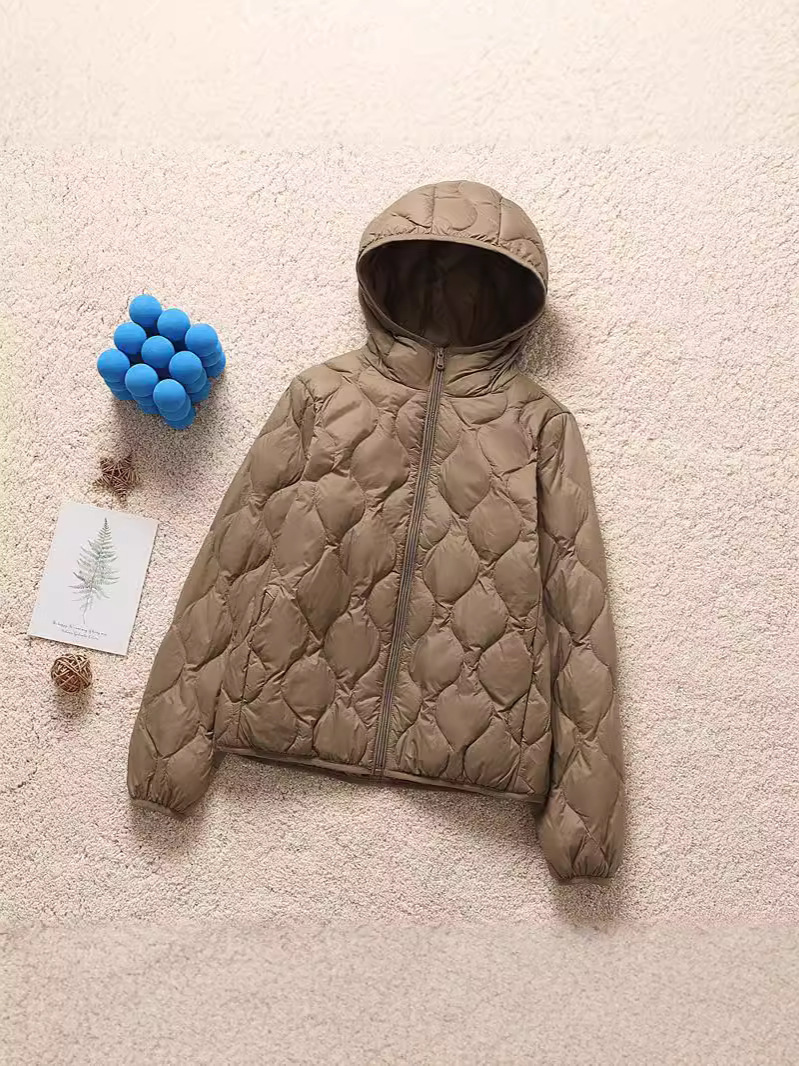 2025 otoño y invierno chaqueta corta encapuchada ligera de plumón mujer casual versátil vestido pequeño chaqueta delgada de moda