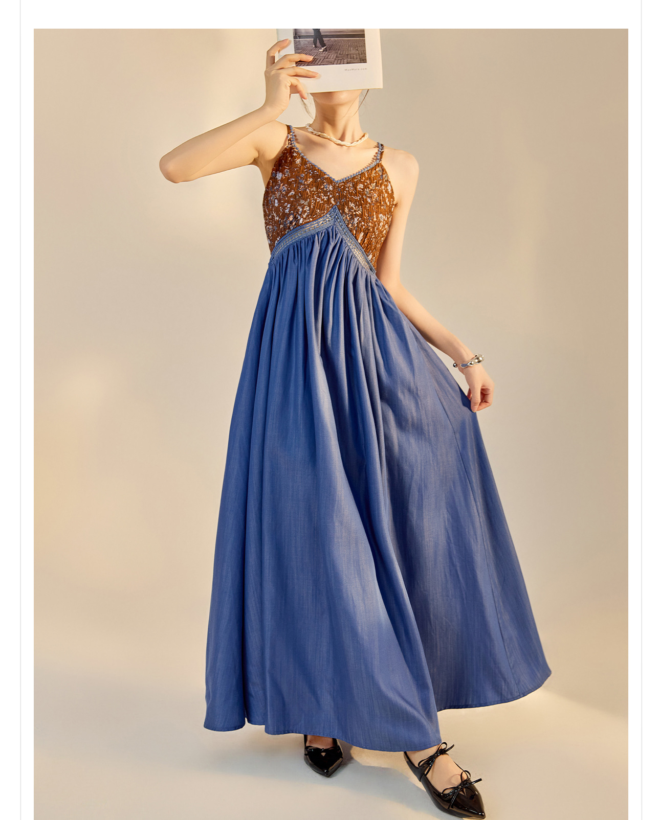 Váy yếm denim phong cách Trung Quốc mới, thiết kế jacquard nhuộm sợi cao cấp, dáng suông — màu nâu, màu xanh lá cây chi tiết 10
