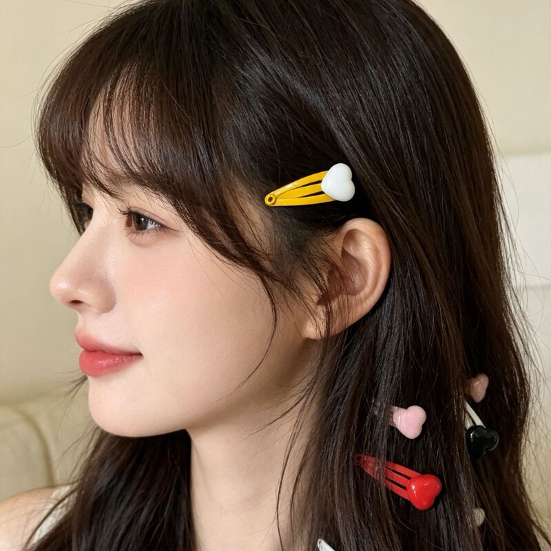 Mini heart-shaped BB clip, candy-colored lacquered side bangs clip, children's hair clip, popular hair accessory wholesale Mini heart-shaped BB clip, candy-colored lacquered side bangs clip, children's hair clip, popular hair accessory wholesale