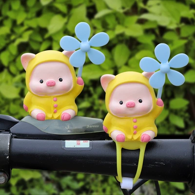 Motuoche – Auto Parts and Accessories Duck Car Ornament