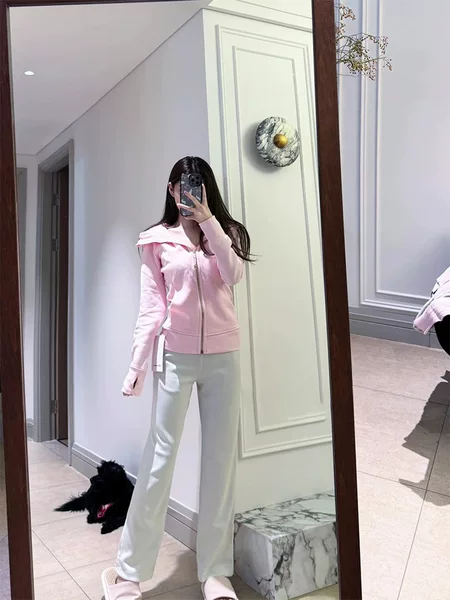 New Yoga Wear with Gold Zipper, Hooded Sweatshirt, Autumn and Winter Warm Fleece-Lined Thickened Women's Slim-Fit Sports Jacket