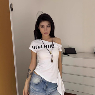�n���OӋ��С��б����ĸӡ��T��Ů�¿Ҏ�t�[�������³�