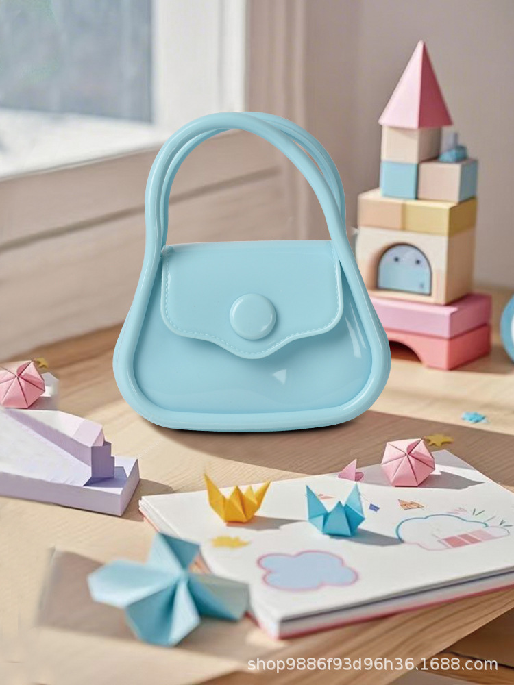 파란색 가방(재료 없음)