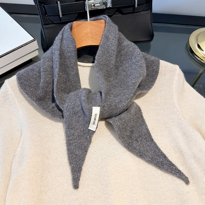 100% Pure Wool Multifunctional Triangle Scarf Shawl for Women Autumn and Winter New Versatile Warm Headscarf Small Scarf