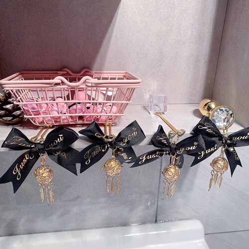 Sex toys Mengwang bell bow nipple nipple anal plug vaginal clip mouth ball night light can illuminate style SM training toy