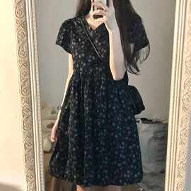 法式气质森系碎花连衣裙子小个子2023新款夏季女装设计感v领短裙