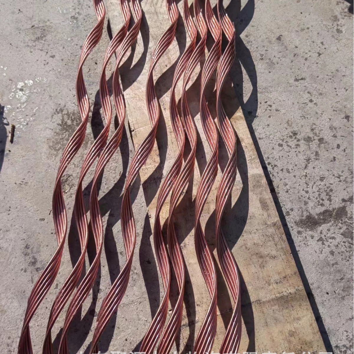 铠装铜包钢护线条YJKZ（C）C 型铁路用预绞丝保护条 2米 95截面