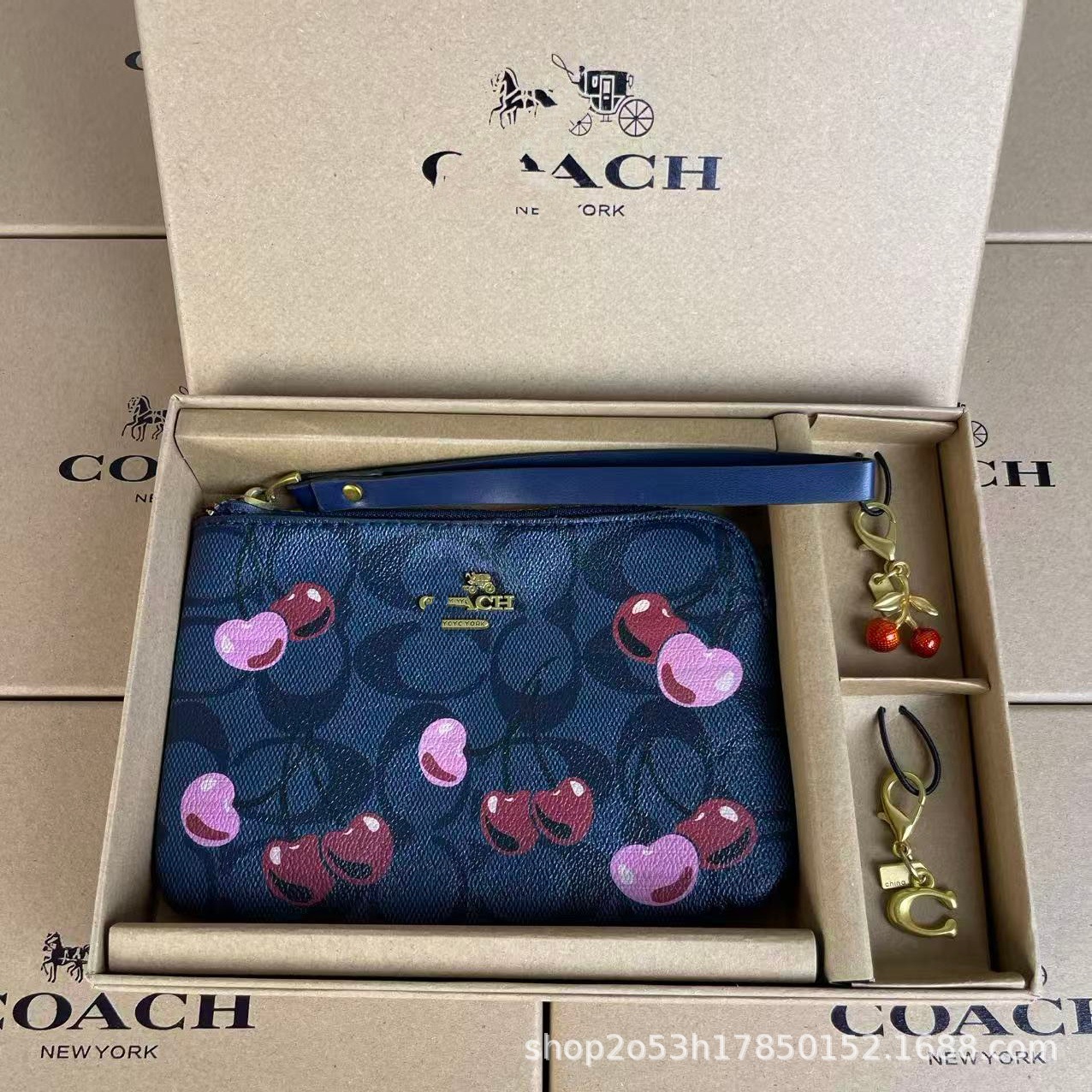 Bolsas transfronterizas 2025 otoño nuevo estilo europeo y americano PU simple ins bolsos de nicho pulseras billeteras de moda