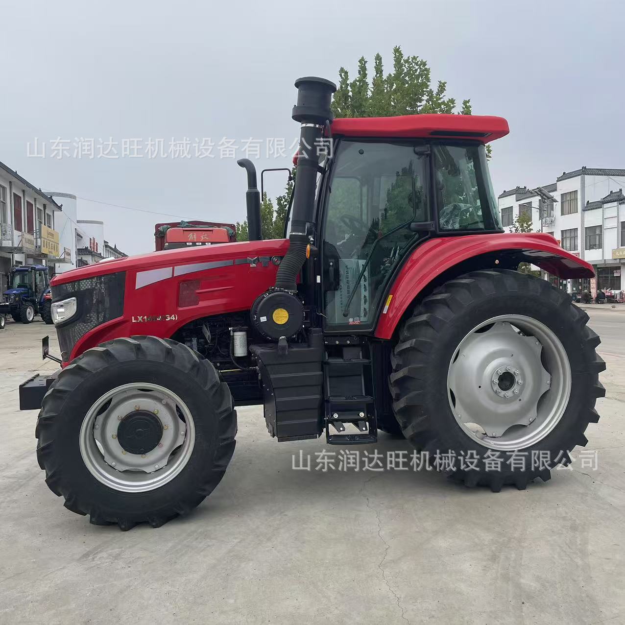 东方红LXM1604（G4）动力换向拖拉机 农用四驱大桥旋耕机打田机